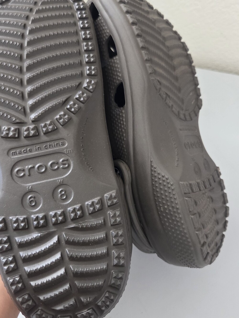 Crocs Classic Clogs Unisex M6 W8 - Picture 4 of 8